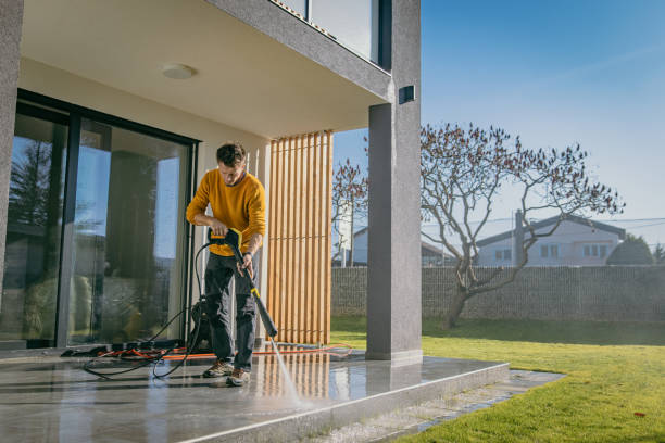 Best Restaurant Pressure Washing  in Grove City, FL